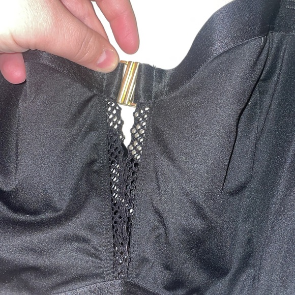 Torrid Curve Bra with Gold Clasps Size 3 - Picture 2 of 12